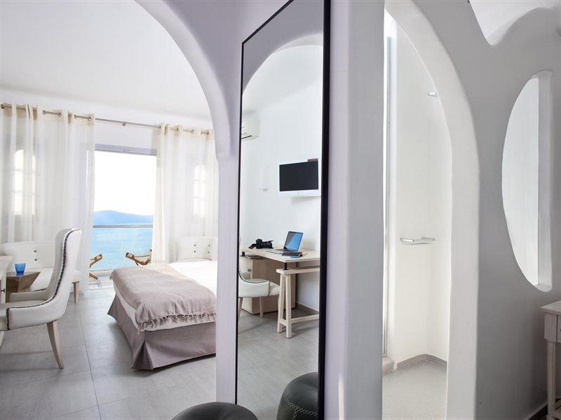 เบลเวเดียร์ Hotel ฟิรอสเตฟานี ภายนอก รูปภาพ